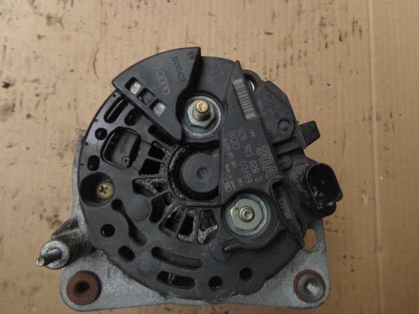 ALTERNATEUR 90AMP VW/AUDI/SEAT/SKODA 1.4/1.6/1.8/2.0 - Vue 3